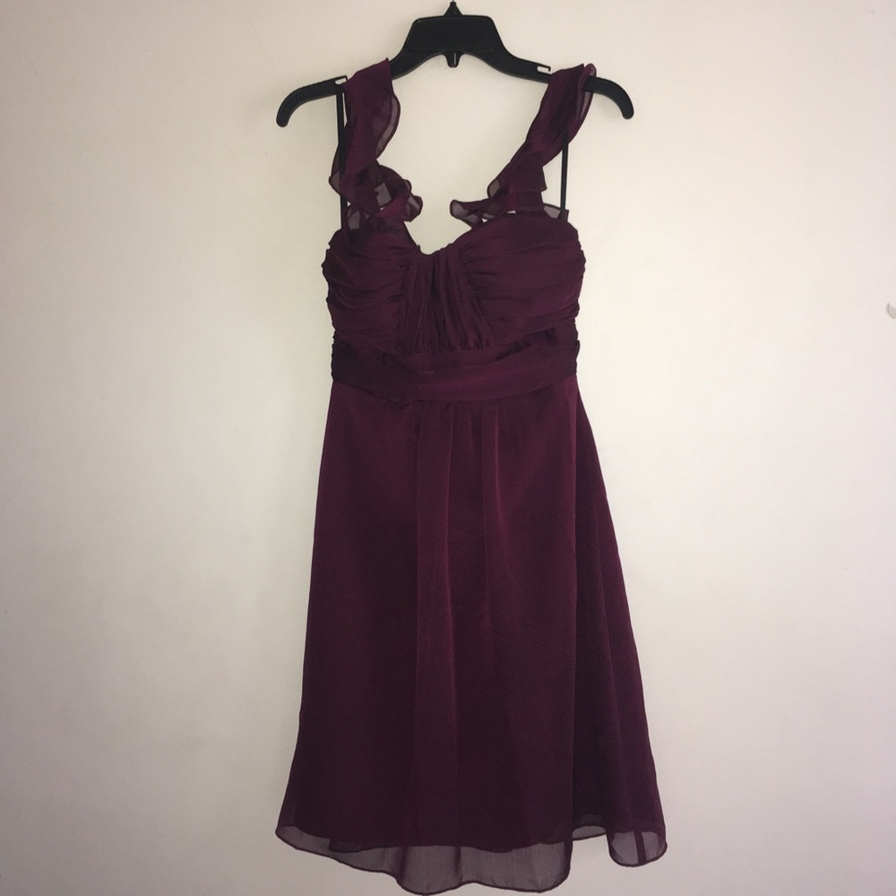Alvina Valenta Maids Dress in Burgundy - Picture 2 of 5